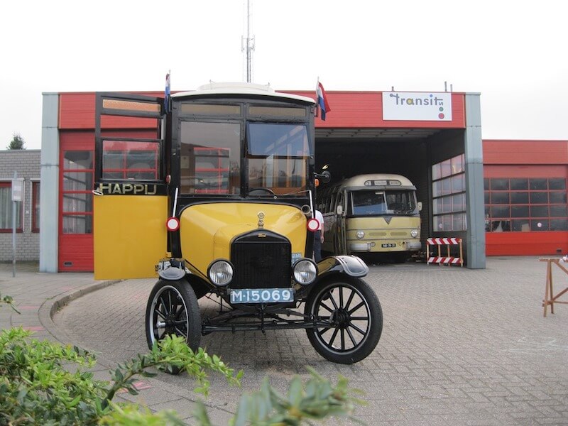 4.-T-ford-bij-busstation-Winterswijk